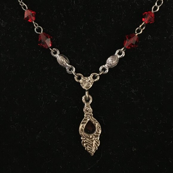 2028 Vintage Style Gunmetal Y Necklace with Red Stones 16-18" Adjustable - Picture 4 of 5
